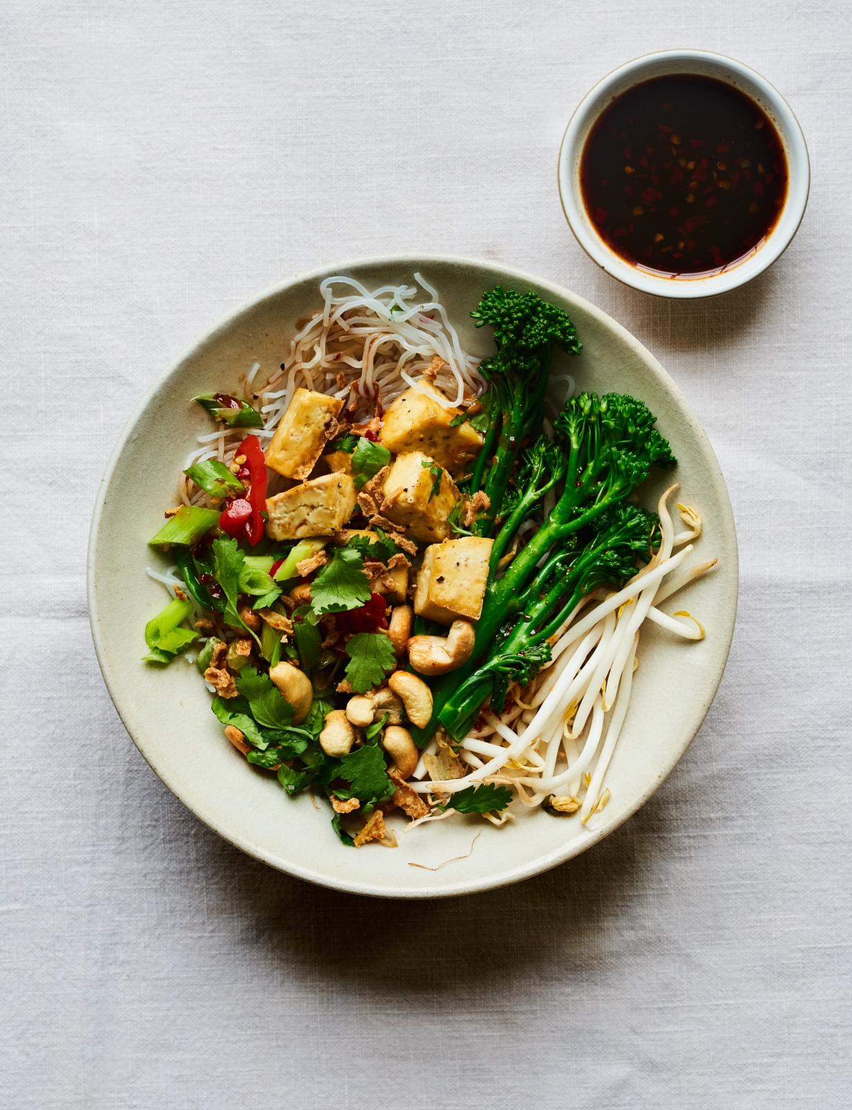 Crispy Tofu and Broccoli pad thai