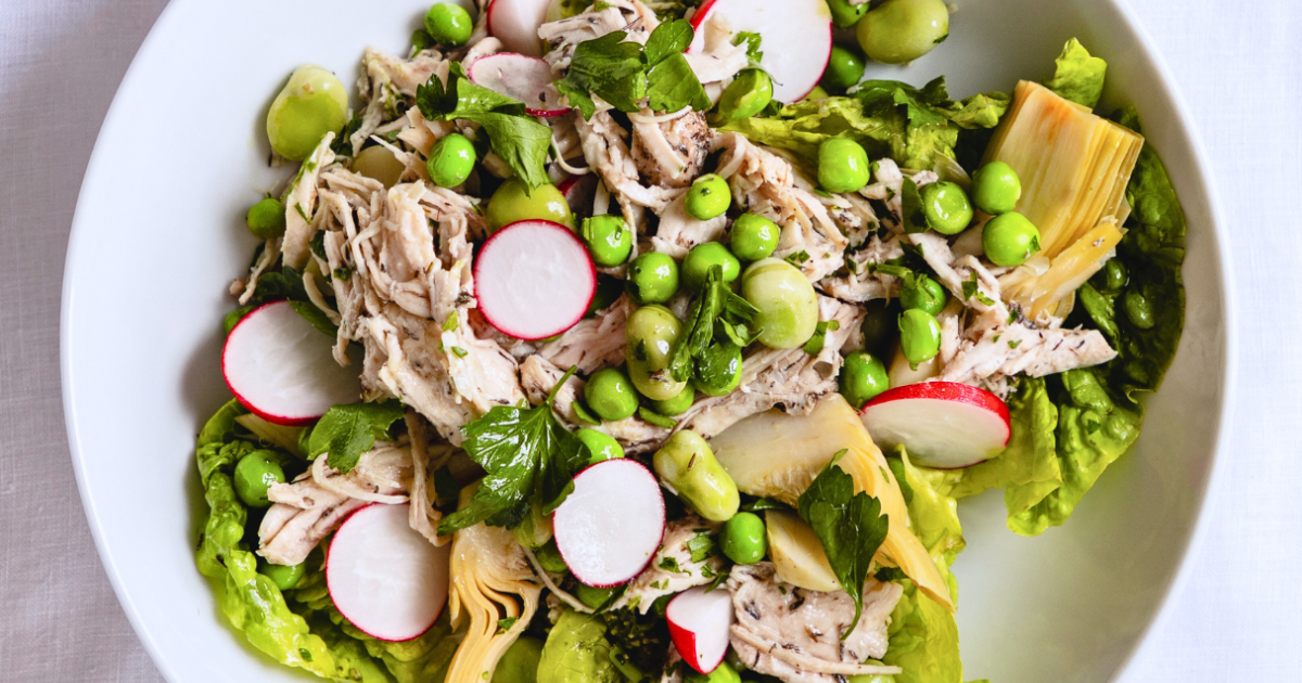 Chicken, artichoke and pesto salad | Detox Kitchen