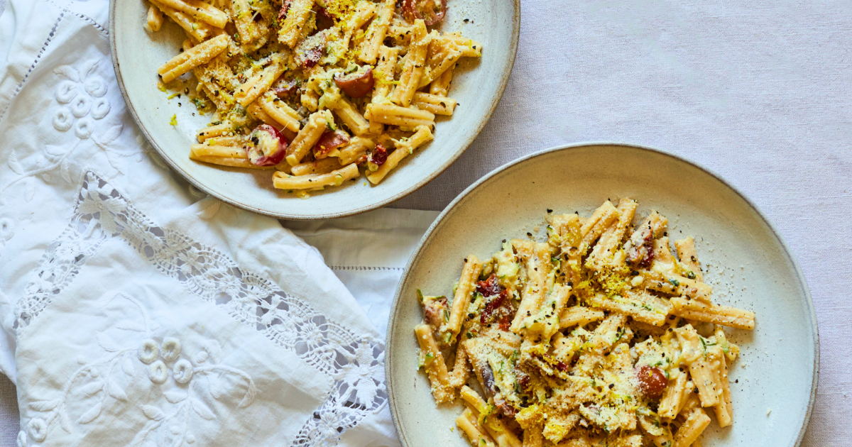 Creamy sundried tomato and lemon pasta | Detox Kitchen