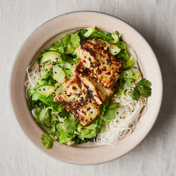 Marinated tofu with noodles