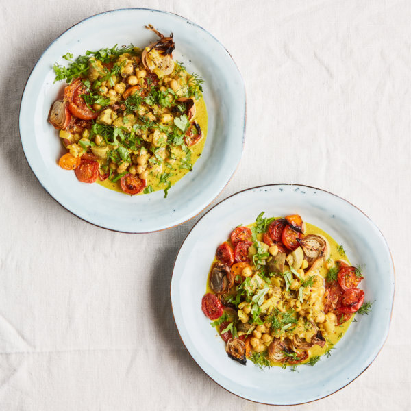 Roasted tomato and chickpea curry