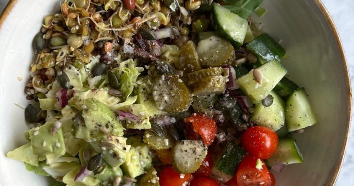 Simple Chopped Salad | Detox Kitchen