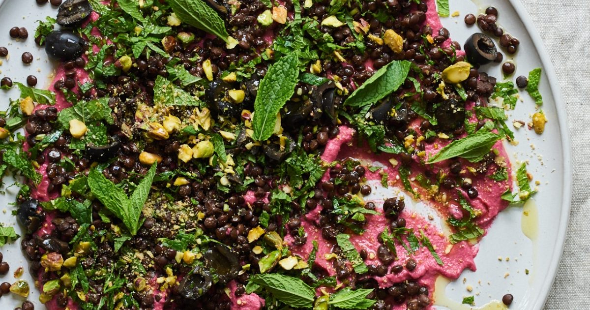 Smoky beetroot hummus with lentils, mint and… | Detox Kitchen