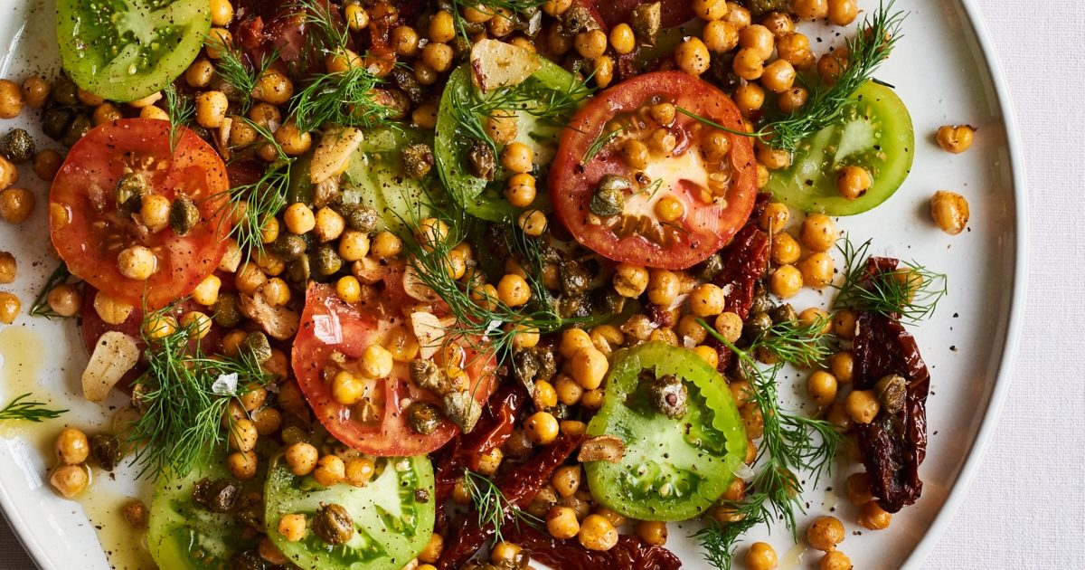 Tomato & Chickpea Salad | Detox Kitchen