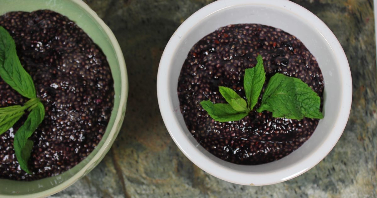 Chia Seed Pudding with Blackberry and Lime Coulis | Detox Kitchen