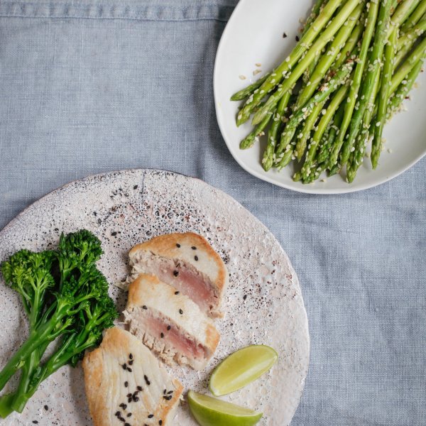 Grilled Tuna Steak with Sesame Asparagus and Broccoli