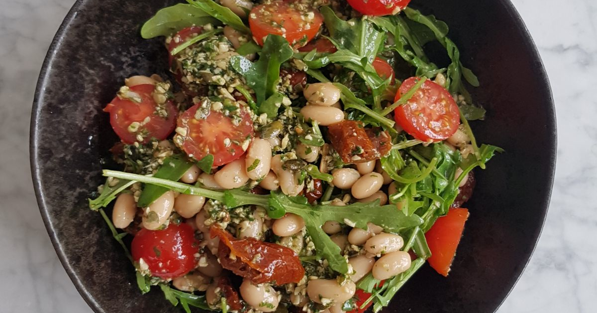 White Bean & Sundried Tomato Salad With Cashew Nut… Detox Kitchen